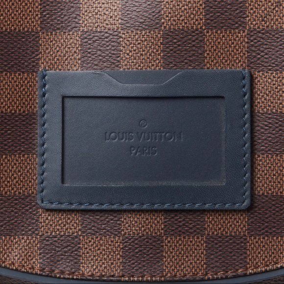 Louis Vuitton Damier Ebene Runner Backpack in excellent condition - come… - Picture 7 of 8